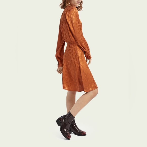 Scotch & Soda Asymmetric peplum hem midi dress - Picture 3 of 8